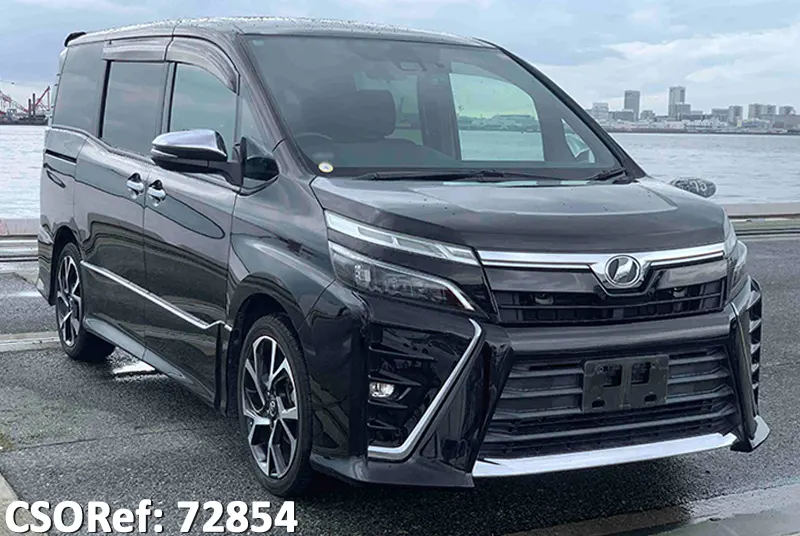 Toyota / Voxy 2018